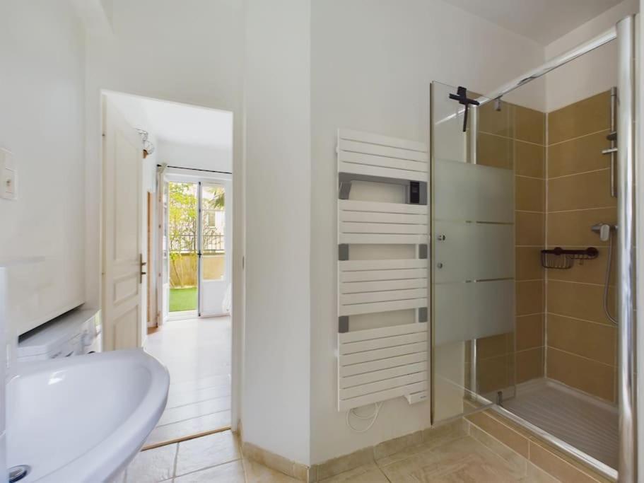 Appartement Renove -Jardin Prive A Rueil-Malmaison Εξωτερικό φωτογραφία